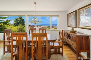 1128 Sea Vista Pl, Edmonds, WA 98020 - Photo 7