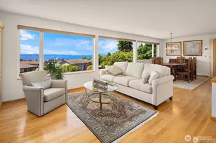 1128 Sea Vista Pl, Edmonds, WA 98020 - Photo 7