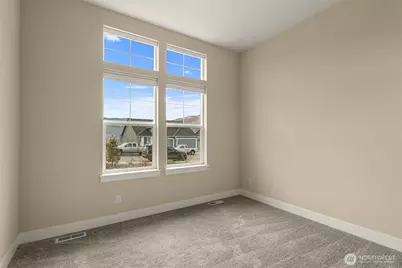 2079 Legacy Place SE, East Wenatchee, WA 98802 - Photo 7