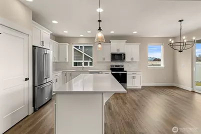 2079 Legacy Place SE, East Wenatchee, WA 98802 - Photo 11