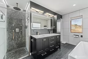 652 Meadows Dr, Wenatchee, WA 98801 - Photo 15