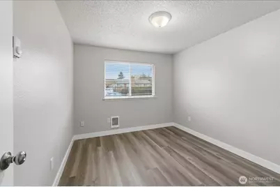 328 Cherry Avenue, Sumner, WA 98390 - Photo 21