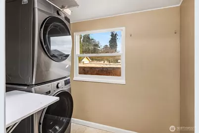 2614 E Pike Street, Seattle, WA 98122 - Photo 13