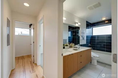 781 26th Avenue E, Seattle, WA 98812 - Photo 15