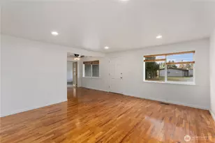 31368 13th Ave S, Federal Way, WA 98003 - Photo 9