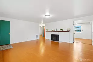 7525 Beverly Ln, Everett, WA 98203 - Photo 5