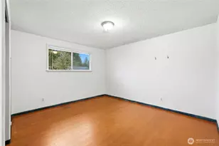 7525 Beverly Ln, Everett, WA 98203 - Photo 13