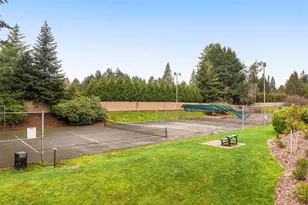 13772 NE 60th St, Redmond, WA 98052 - Photo 35