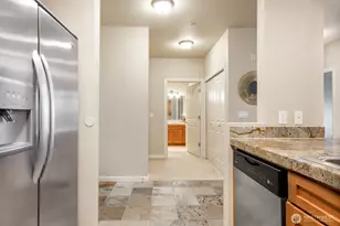 6800 132nd Pl SE, Newcastle, WA 98059 - Photo 15