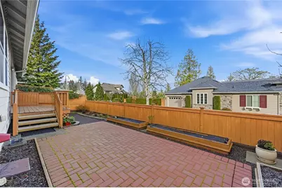 12324 Big Leaf Way NE, Redmond, WA 98053 - Photo 31