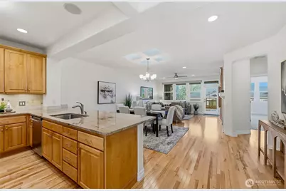 12324 Big Leaf Way NE, Redmond, WA 98053 - Photo 5