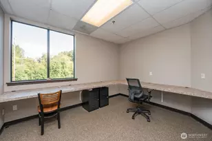 1002 39th Ave SW, Puyallup, WA 98373 - Photo 3