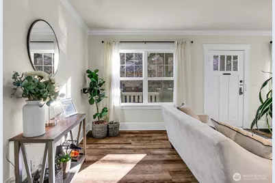 520 W Smith Street, Seattle, WA 98119 - Photo 7