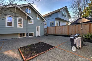 520 W Smith St, Seattle, WA 98119 - Photo 35