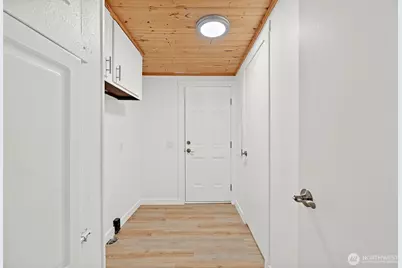 9427 Case Road SW, Olympia, WA 98512 - Photo 21