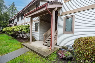 17306 119th Lane SE #M11, Renton, WA 98058 - Photo 1