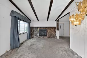 2725 E Fir St Unit 105, Mount Vernon, WA 98273 - Photo 11