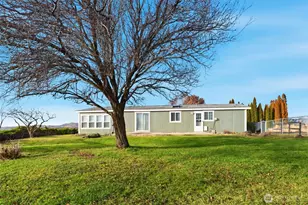 401 Clemans View Rd, Selah, WA 98942 - Photo 7