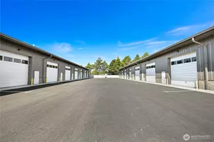 1635 Jills Ct, Bellingham, WA 98226 - Photo 3