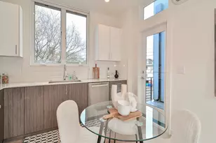 6539 4th Ave NE, Seattle, WA 98115 - Photo 7