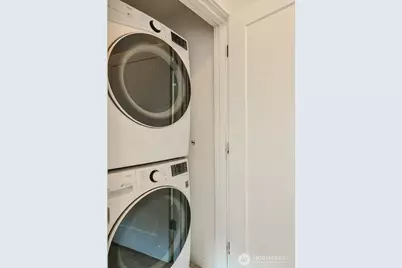 6539 4th Avenue NE #B, Seattle, WA 98115 - Photo 19