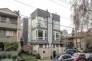 6539 4th Ave NE, Seattle, WA 98115 - Photo 3