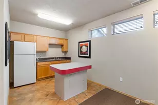 10011 186 St E, Puyallup, WA 98375 - Photo 27