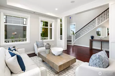 3048 39th Avenue W, Seattle, WA 98199 - Photo 5