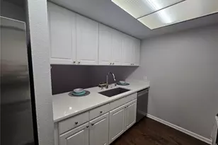 7417 Old Redmond Rd, Redmond, WA 98052 - Photo 7