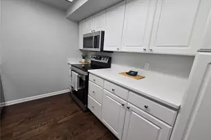 7417 Old Redmond Rd, Redmond, WA 98052 - Photo 9