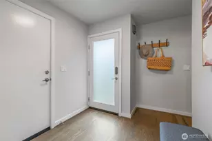 2007 NW 63rd St, Seattle, WA 98107 - Photo 3