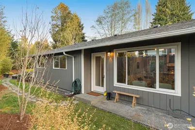 6528 23rd Avenue SW, Seattle, WA 98106 - Photo 3