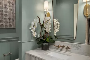 1009 102nd Pl SE, Bellevue, WA 98004 - Photo 17