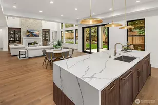 1009 102nd Pl SE, Bellevue, WA 98004 - Photo 11