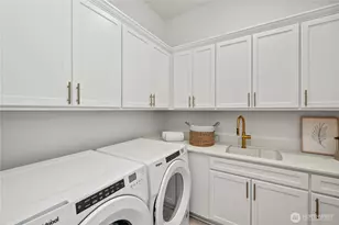 23380 SE Larch St, Black Diamond, WA 98010 - Photo 25