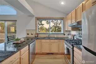 2604 Vincent Way NW, Bremerton, WA 98312 - Photo 15