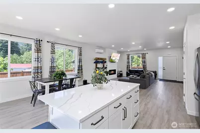 7952 Apache Drive, Maple Falls, WA 98266 - Photo 11