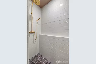 12021 1st Avenue NW, Seattle, WA 98177 - Photo 17