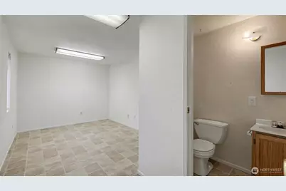 6514 Steilacoom Boulevard SW, Lakewood, WA 98499 - Photo 15