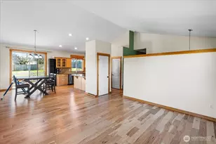 9723 Phillips Rd SE, Port Orchard, WA 98367 - Photo 5