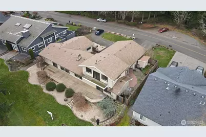 8218 Zircon Drive SW, Lakewood, WA 98498 - Photo 3
