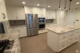 8218 Zircon Dr SW, Lakewood, WA 98498 - Photo 11