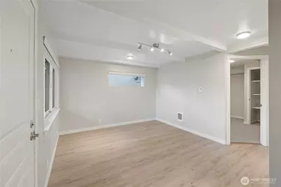 4811 S 252nd Place, Kent, WA 98032 - Photo 3