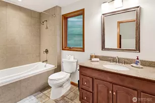 7472 Glacier Springs Dr, Glacier, WA 98244 - Photo 19