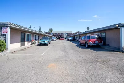 7603 Pacific Avenue, Tacoma, WA 98408 - Photo 3