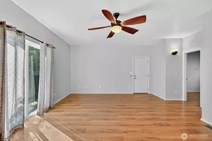 1418 Oakes Ave, Everett, WA 98201 - Photo 13