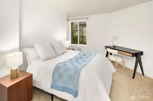 5901 Phinney Ave N, Seattle, WA 98103 - Photo 13