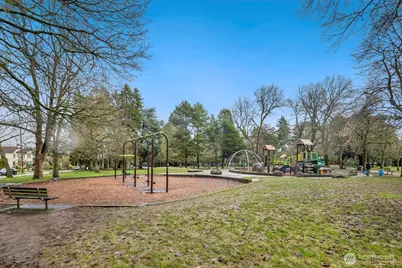 5901 Phinney Avenue N #106, Seattle, WA 98103 - Photo 21