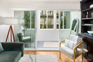 5901 Phinney Ave N, Seattle, WA 98103 - Photo 7