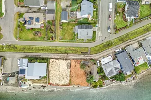 514 Shore Dr, Bremerton, WA 98310 - Photo 9